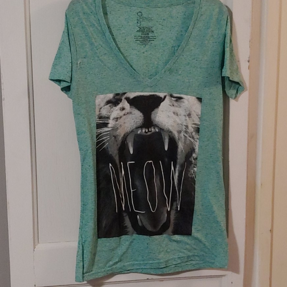 Graphic 'Meow' T-Shirt
